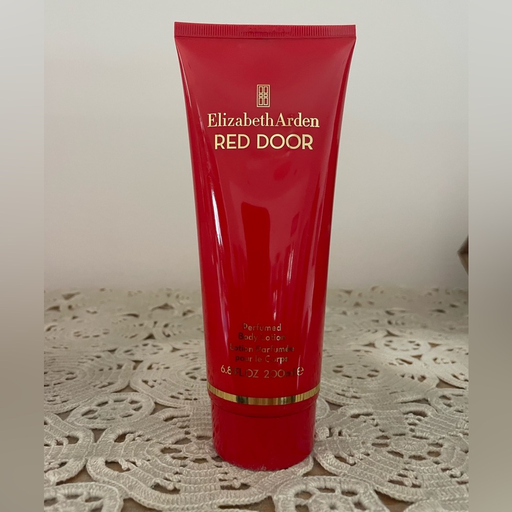 Elizabeth Arden Red Door Perfumed Body Lotion 200ml/6.8 oz